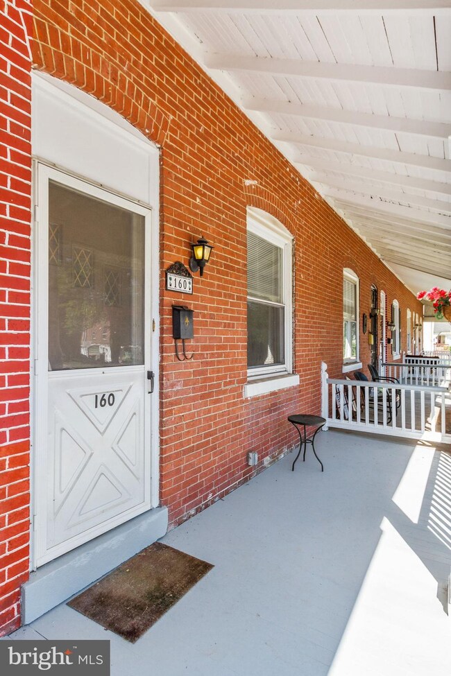 160 E 2nd St, Lansdale, PA 19446 - photo 4