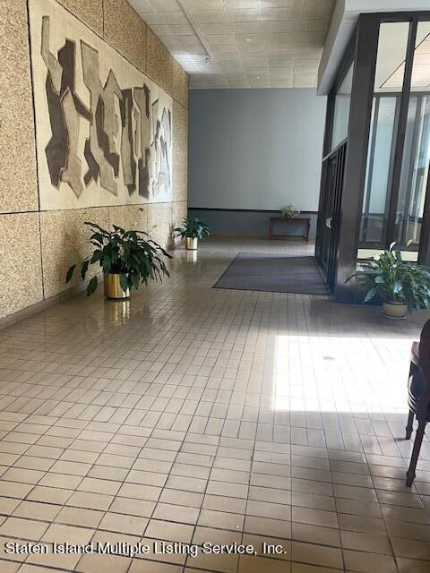 Elmwood Park Condominium II unit 1KK, Staten Island, NY 10314 - photo 6