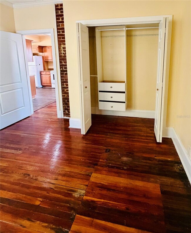 1310 9th Ave N, Saint Petersburg, FL 33705 - photo 6