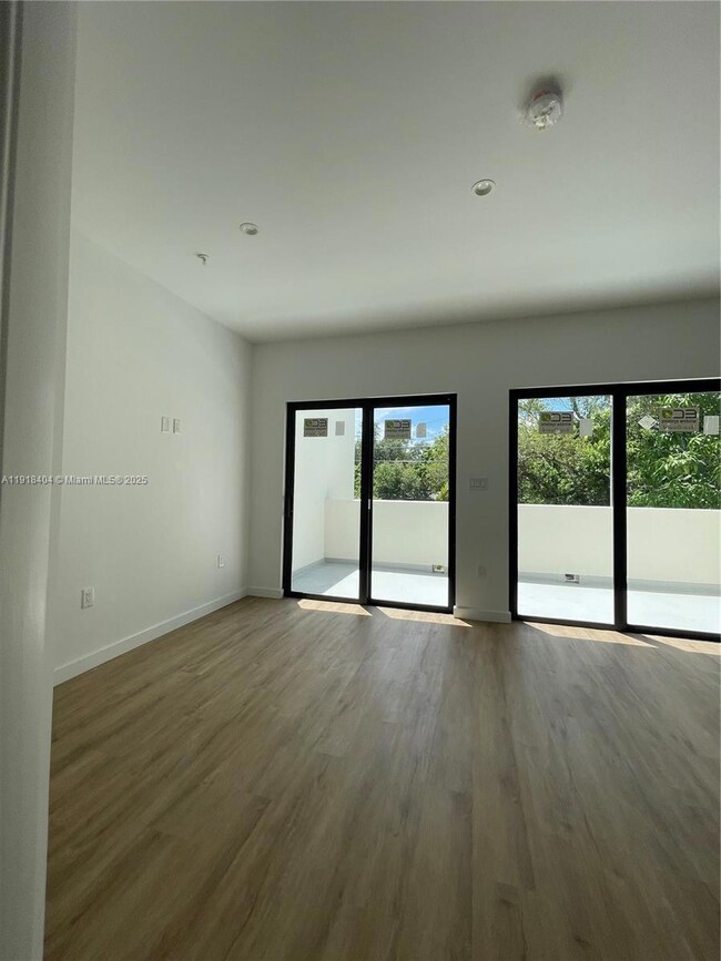 85 NE 55th St unit 1, Miami, FL 33137 - photo 6