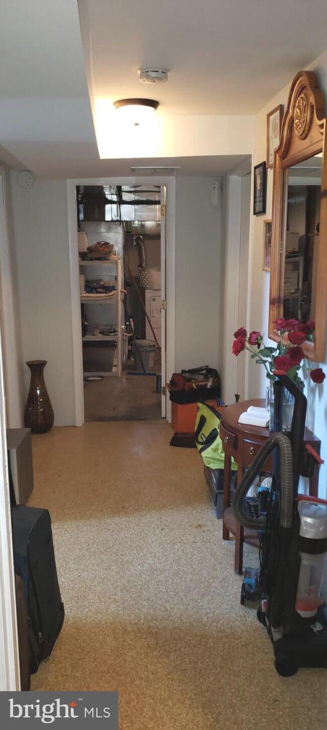 8005 Glendale Ct, Frederick, MD 21702 - photo 7