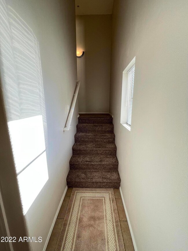 lower stairs 1
