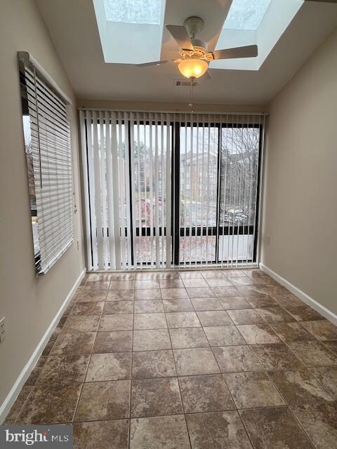 18120 Chalet Dr, Germantown, MD 20874 - photo 6