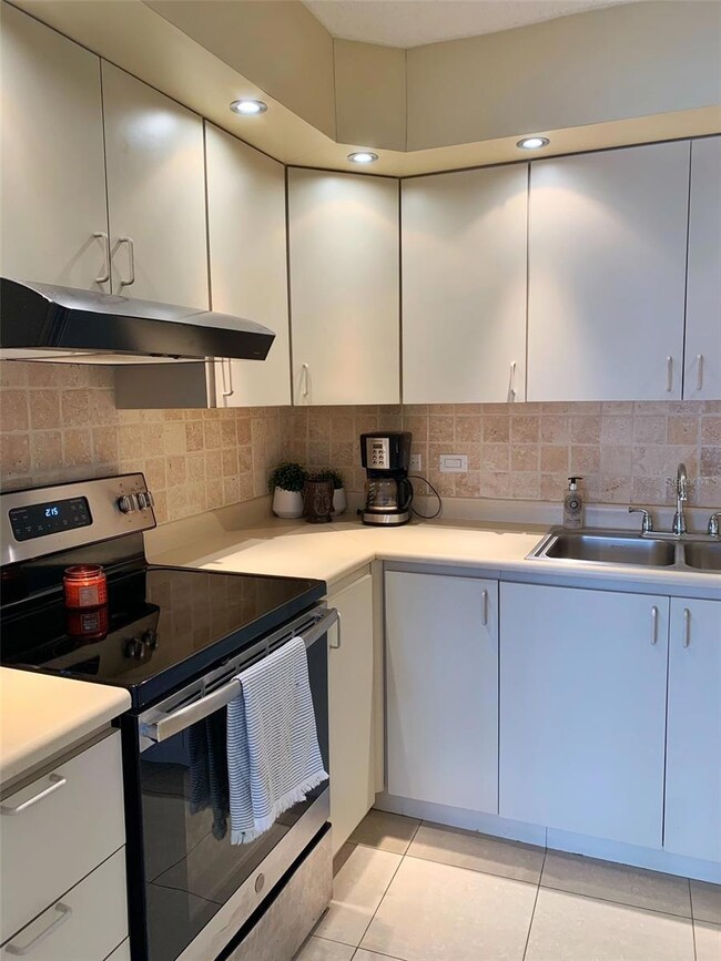 902 Ave Ponce de Leon unit 802, Miramar, PR 00907 - photo 5