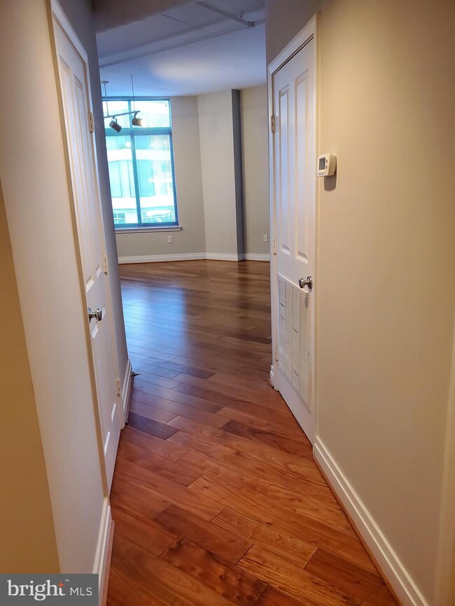 1201 N Garfield St unit 306, Arlington, VA 22201 - photo 7