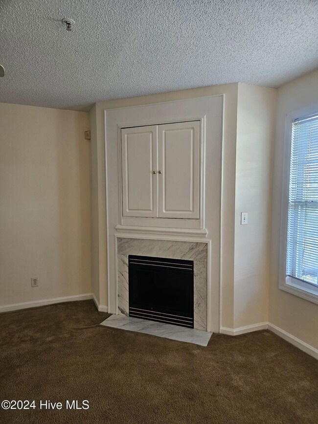 809 March Crt. Living Room 2