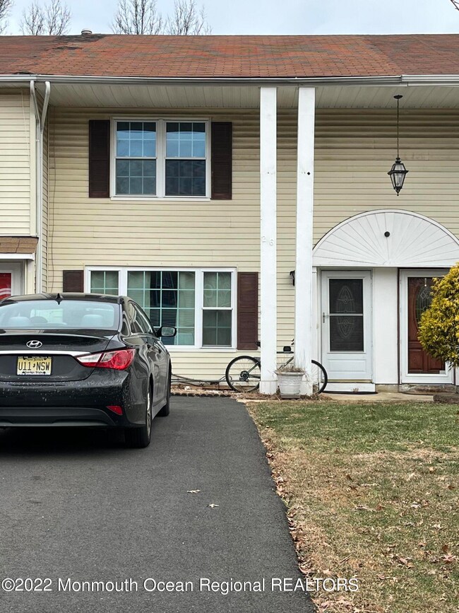 26 Fieldcrest Way, Hazlet, NJ 07730 - photo 2