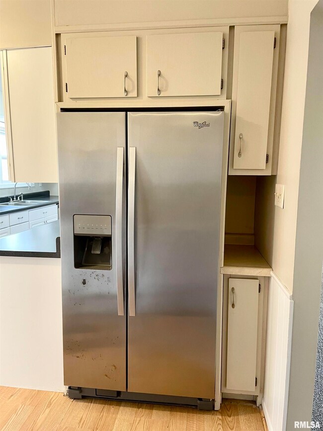 29 Tulip Dr, Lincoln, IL 62656 - photo 5