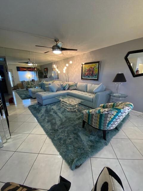 4093 Yarmouth E, Boca Raton, FL 33434 - photo 2