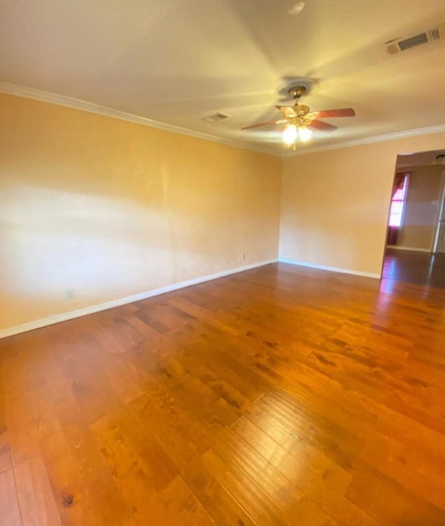 13425 Indianapolis St, Houston, TX 77015 - photo 5
