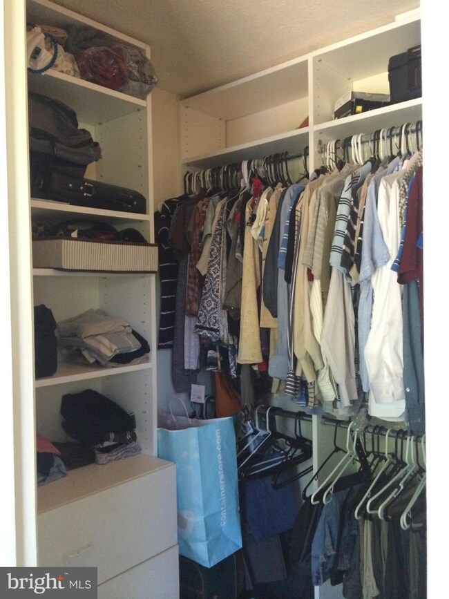 12519 Coral Grove Place, Germantown, MD 20874 - photo 7