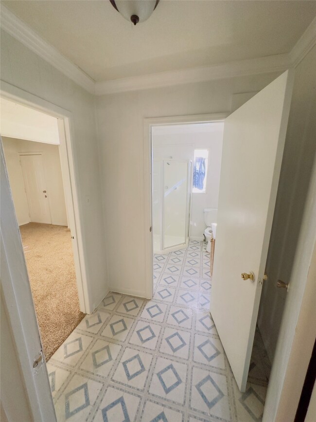 8810 Dandy St, Houston, TX 77016 - photo 6