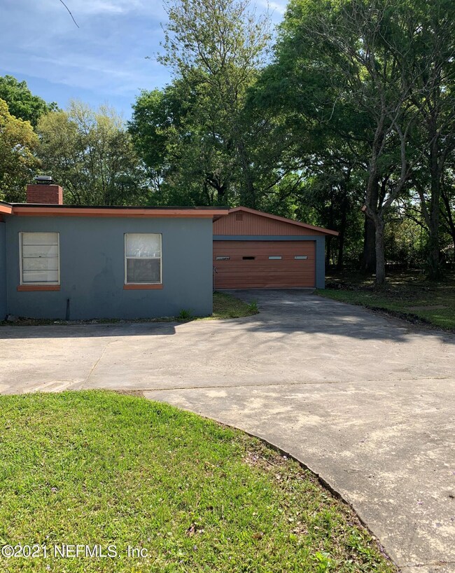 1119 Lake Shore Blvd, Jacksonville, FL 32205 - photo 2