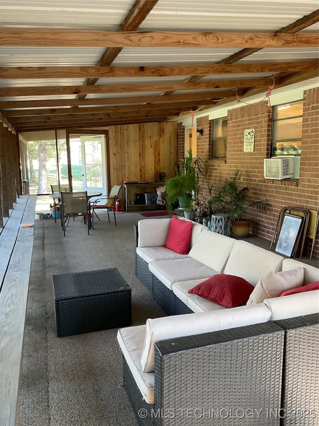 2011 E Rainbow Bend, Eufaula, OK 74432 - photo 4