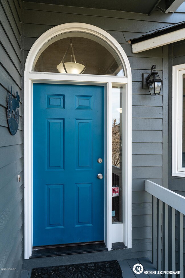 1_EntranceExterior