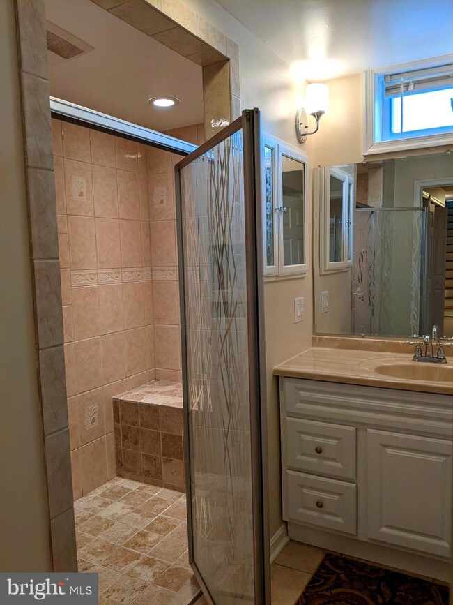 13003 Firestone Ct, Silver Spring, MD 20904 - photo 5