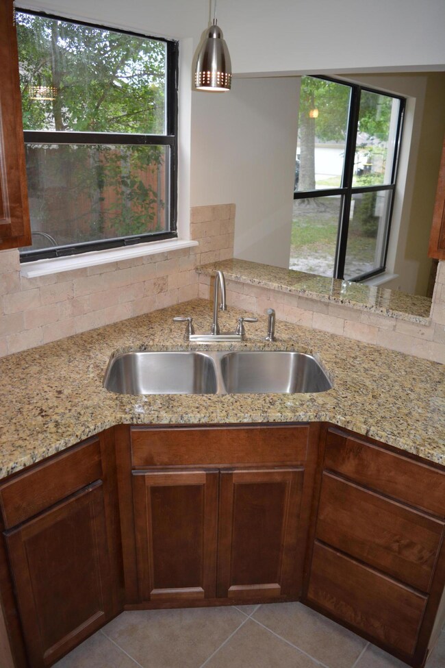 3984 Hatchling Ct, Jacksonville, FL 32210 - photo 7