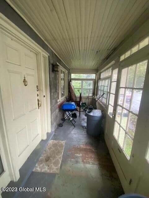 14 103rd St, Troy, NY 12180 - photo 3