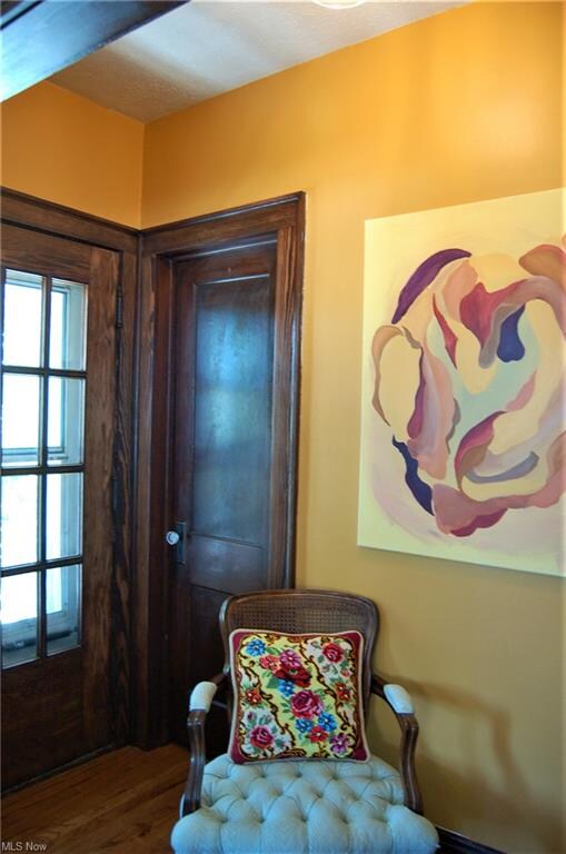 Foyer entrance on 2nd floor