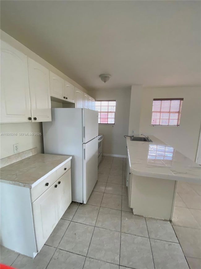 14250 NW 22nd Ave unit 4, Opa Locka, FL 33054 - photo 3