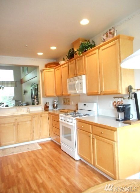 8508 Main St unit B103, Edmonds, WA 98026 - photo 2