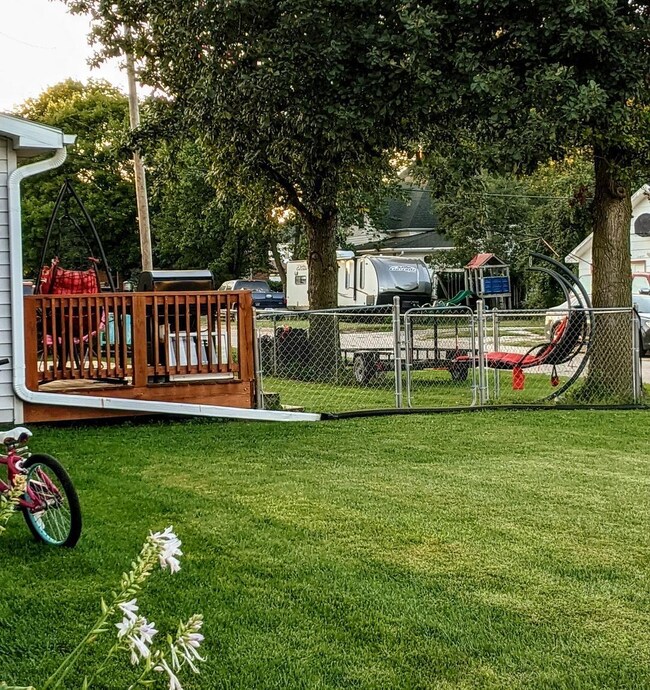 side yard