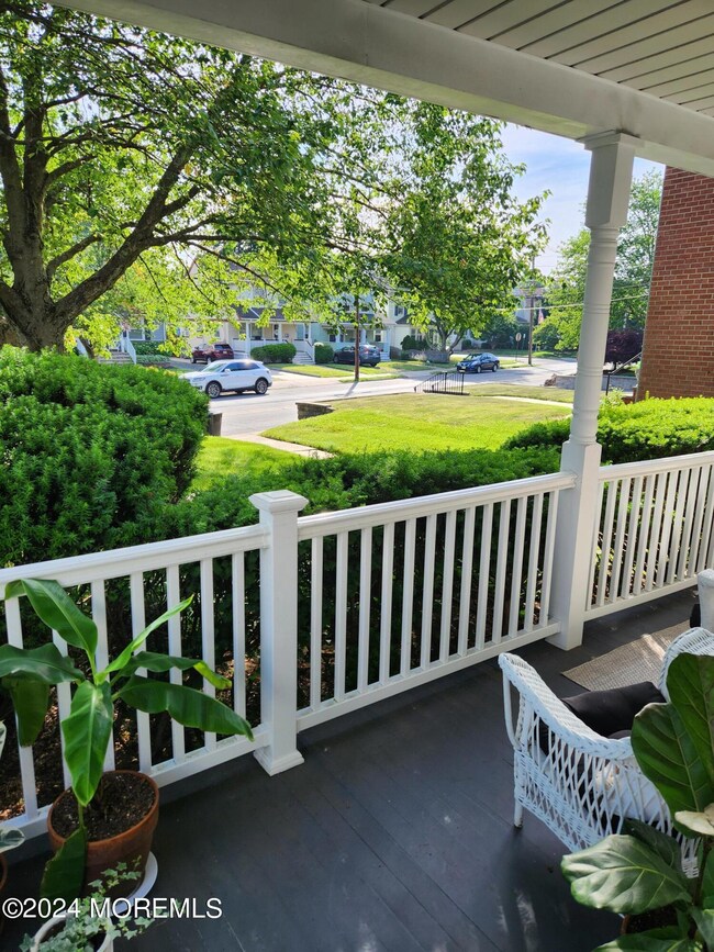 126 Branch Ave, Red Bank, NJ 07701 - photo 4