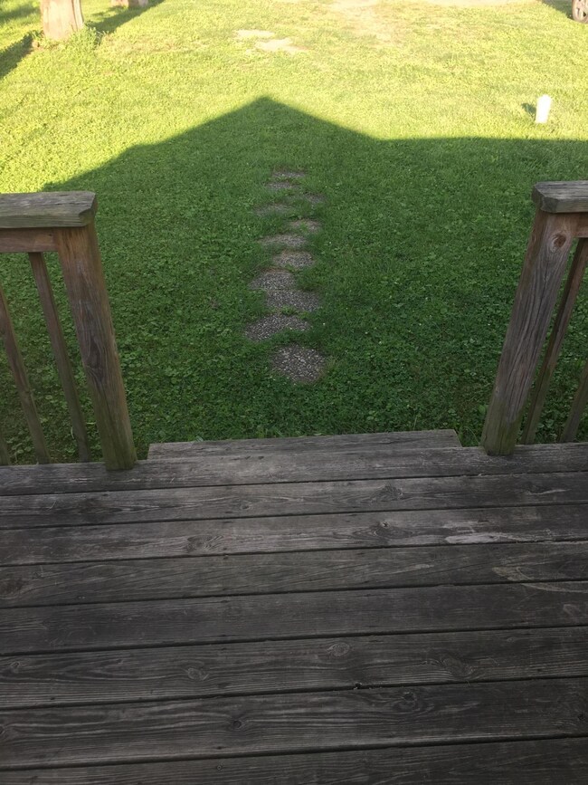 246 East St, Logan, OH 43138 - photo 6