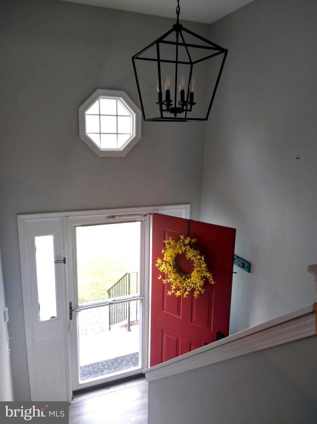 10878 Rugby Dr, Bealeton, VA 22712 - photo 3