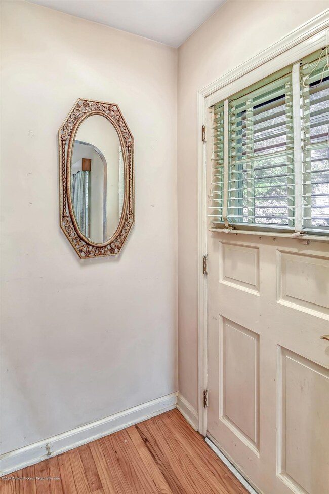 27 Bradley Dr, Freehold, NJ 07728 - photo 6