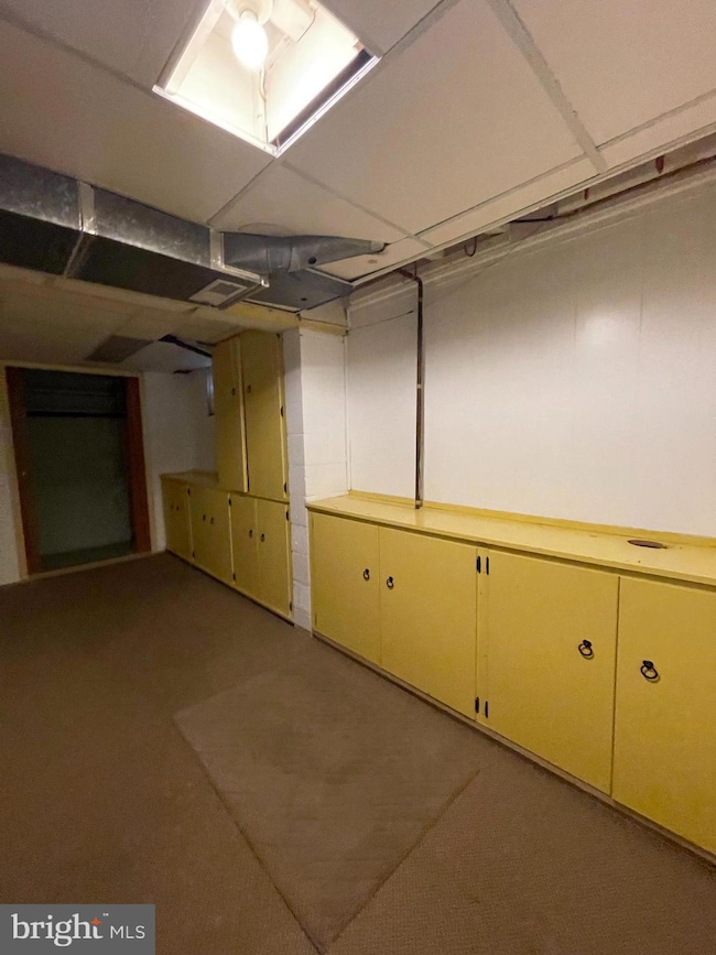 435 Sycamore Rd, Reading, PA 19611 - photo 5