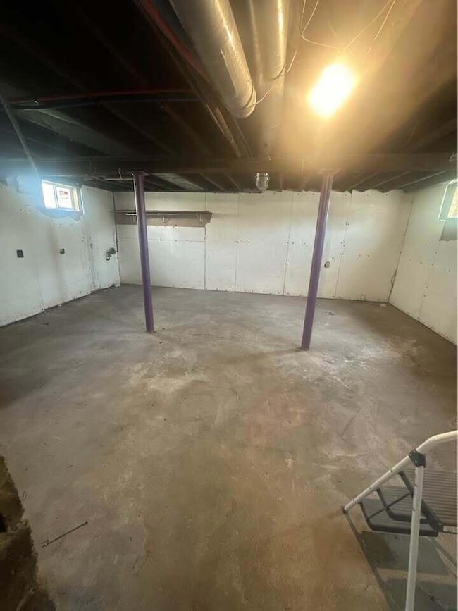 154 Napoleon St, Valparaiso, IN 46383 - photo 7