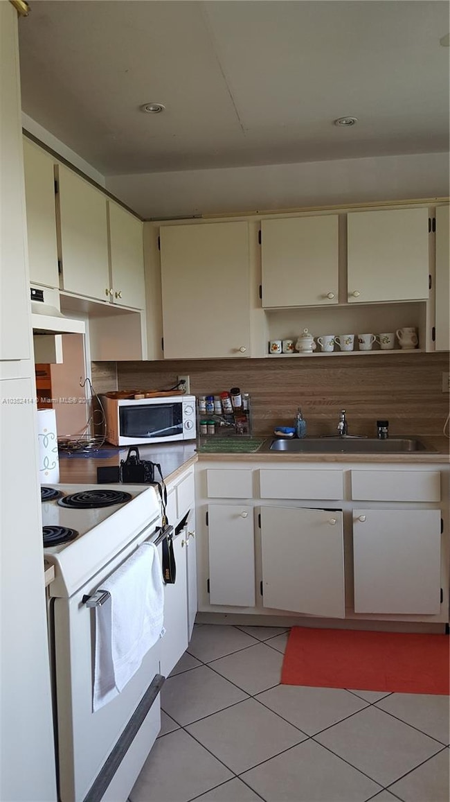 6095 N Sabal Palm Blvd unit 110, Tamarac, FL 33319 - photo 2