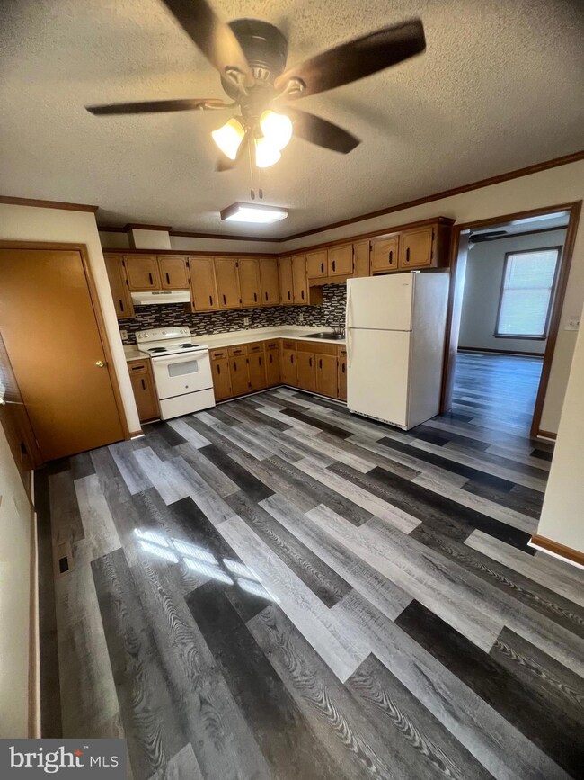 1210 Apple St, Wilmington, DE 19801 - photo 5