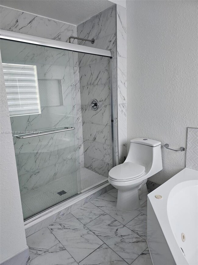 4809 NW 116th Ct, Doral, FL 33178 - photo 4