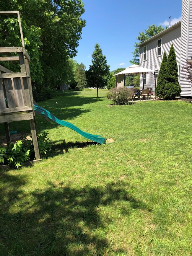 1420 Pecan Place, Circleville, OH 43113 - photo 2