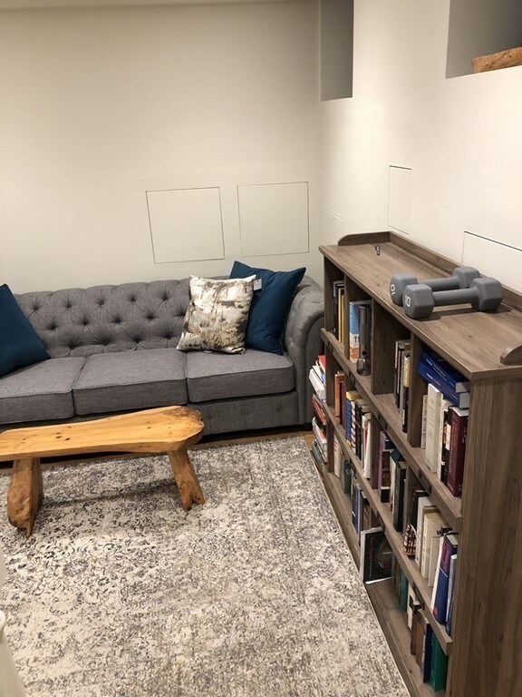 1 Walsh Place unit 1, Boston, MA 02109 - photo 6