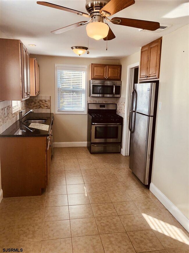 200 N Harding Ave unit B, Margate City, NJ 08402 - photo 2