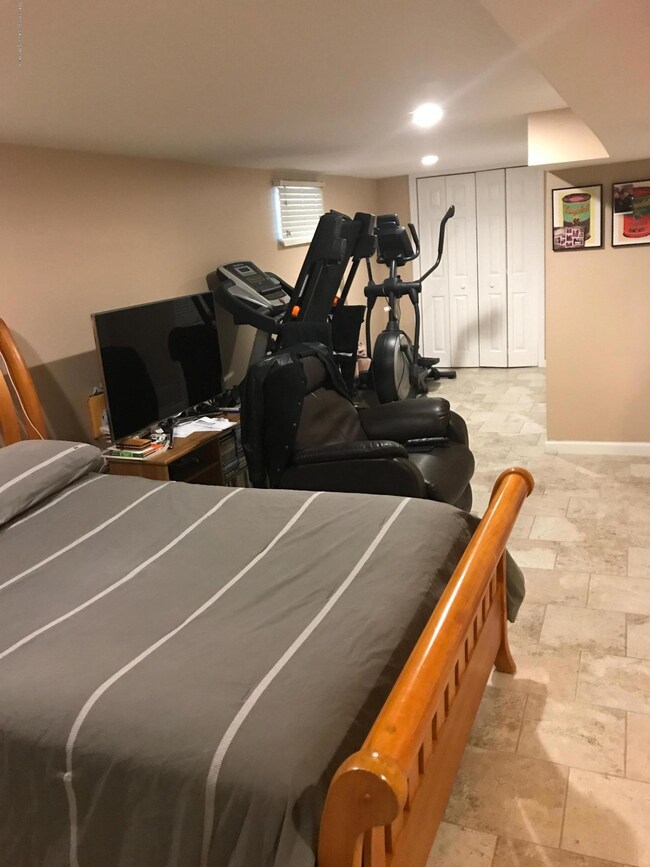 12 Xenia St, Staten Island, NY 10305 - photo 7