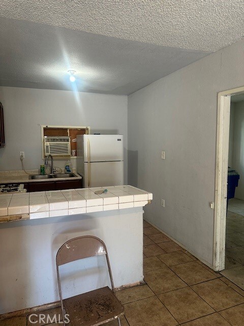 933 N Mountain View Ave, San Bernardino, CA 92410 - photo 6