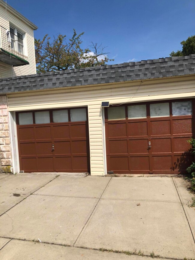 188 Cedar Ave, Staten Island, NY 10305 - photo 6