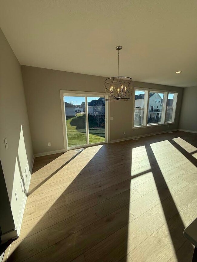 11833 35th St N, Lake Elmo, MN 55042 - photo 6