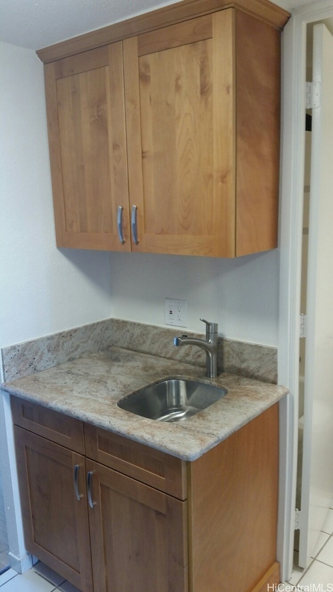 445 Seaside Ave unit 3109, Honolulu, HI 96815 - photo 3