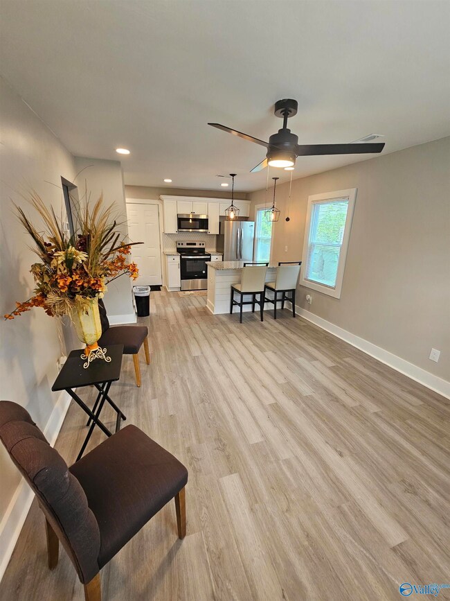 702 9th St NW, Huntsville, AL 35805 - photo 5