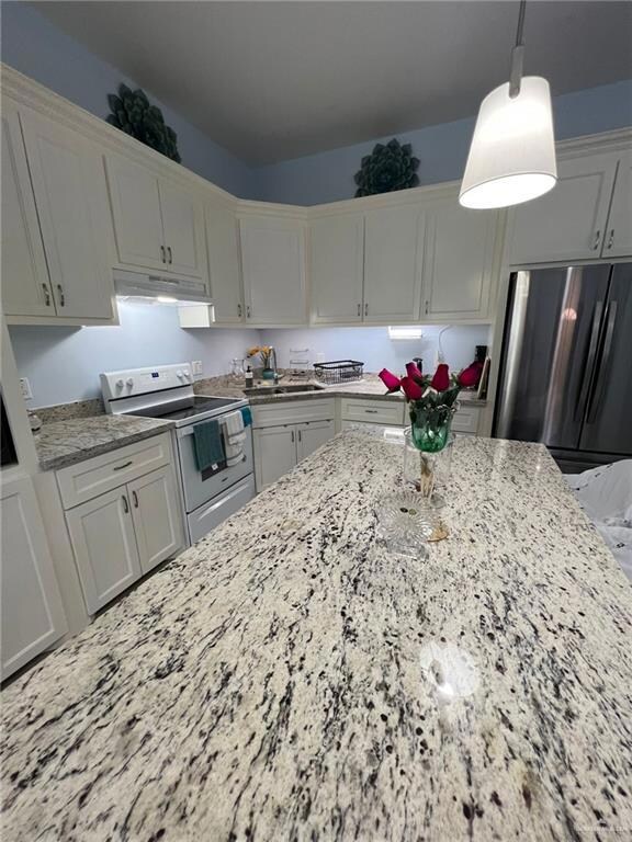 2906 Allen Dr, Edinburg, TX 78539 - photo 4