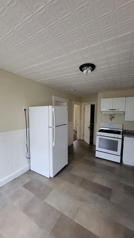 238 Hildreth St, Lowell, MA 01850 - photo 3