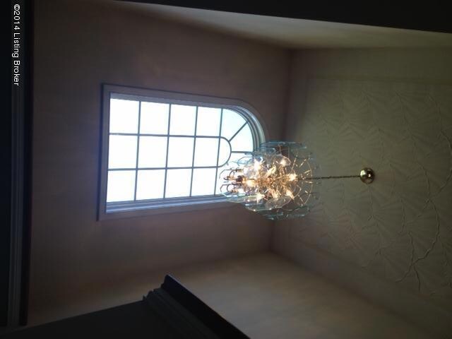 6920 Catalpa Springs Dr, Louisville, KY 40228 - photo 4