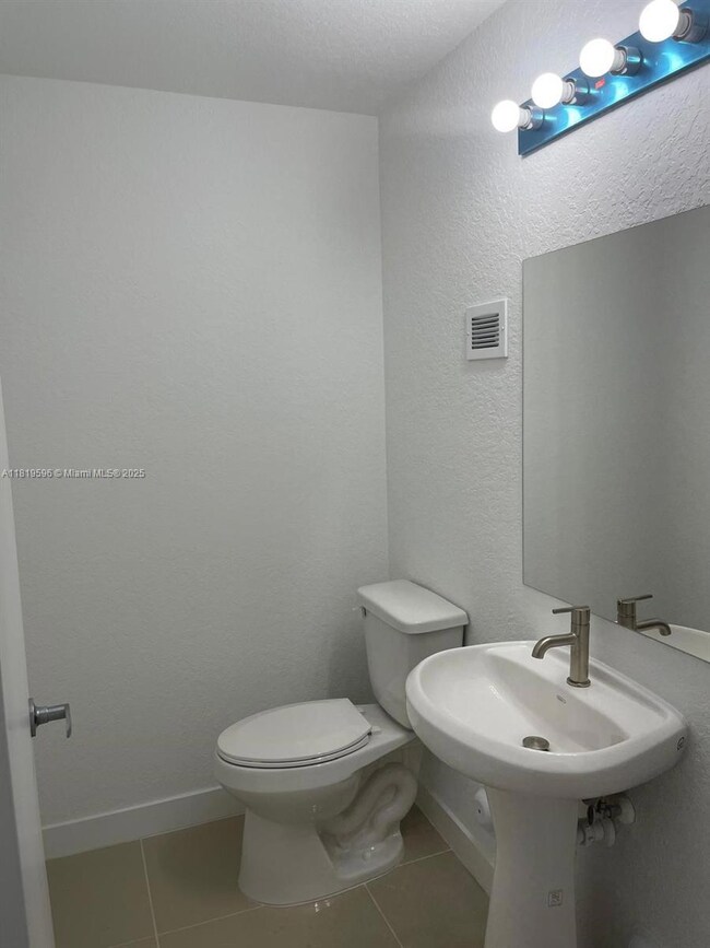 25600 SW 143rd Path, Homestead, FL 33032 - photo 7