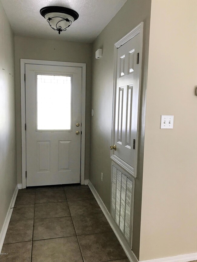 959D3F50-79A5-4513-A463-5C9F80923493