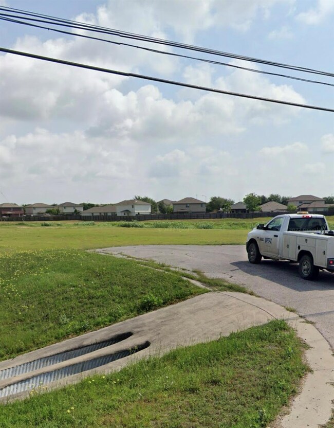 0 Old Hwy 20 Hwy S unit ACT5706372, Manor, TX 78653 - photo 5